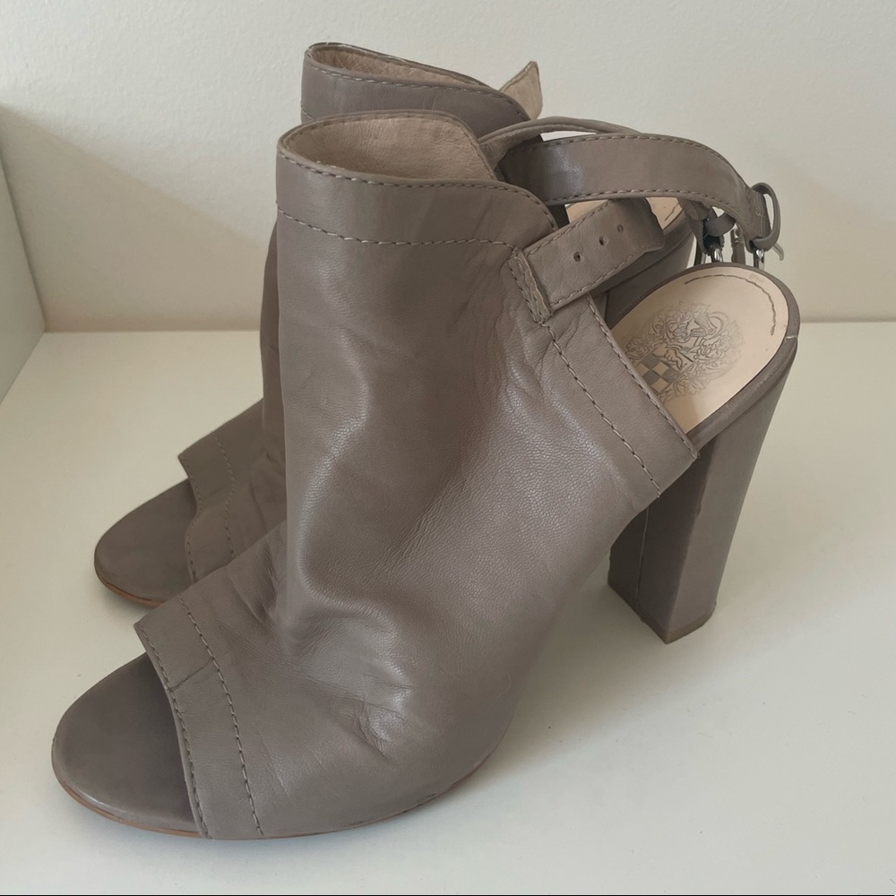 Vine Camuto Heels